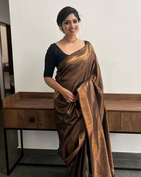 LINZA Women Floral Woven Banarasi Silk Saree